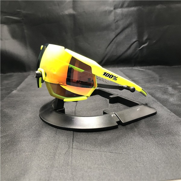 100% Racetrap sunglasses Yellow frame Yellow orange lens Included